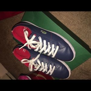 Lacoste sneakers SIZE 9 👟👟