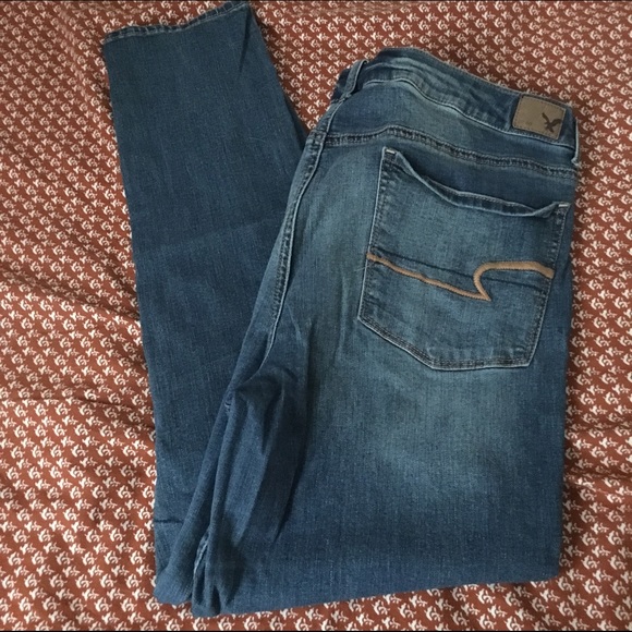 AE Hi-waisted jeggings