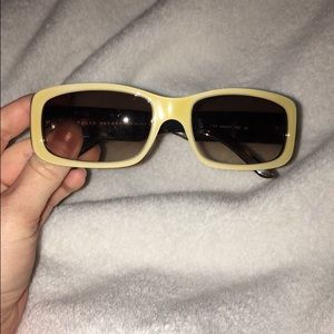 RALPH LAUREN SUNGLASSES!! WITH CASE!!