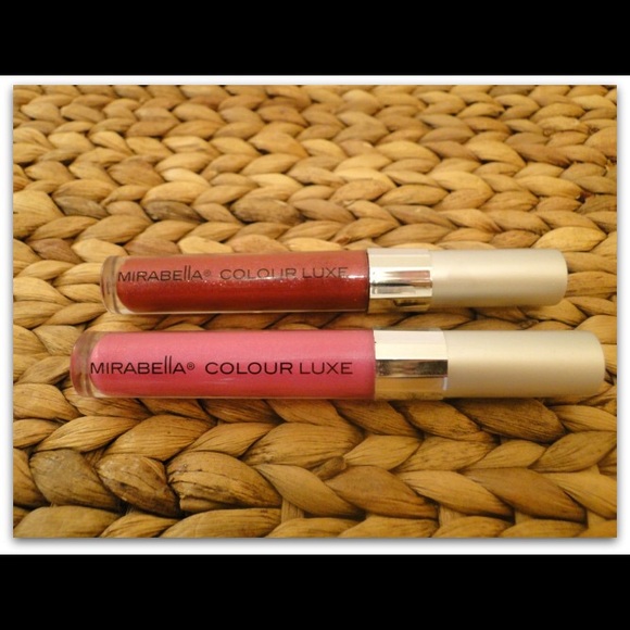 ❌ sold ❌ Mirabella lipgloss set of 2