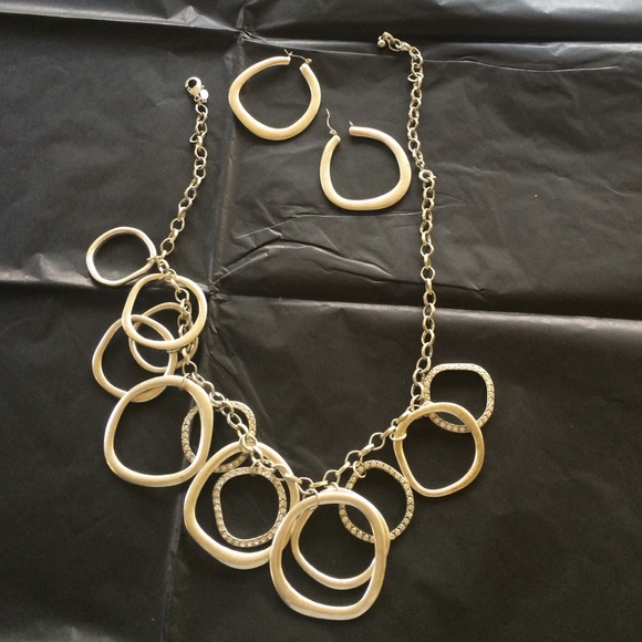 Necklace and earrings