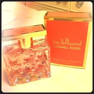 "Very Hollywood" Michael Kors Perfume