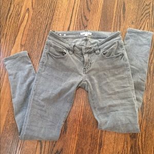 Cabi grey skinny jeans size 0