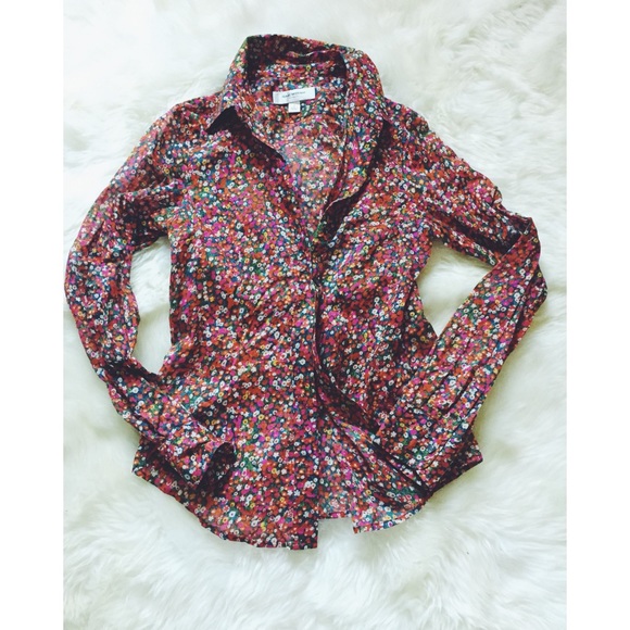 SOLD Issac Mizrahi for Target Floral Blouse - Picture 2 of 4