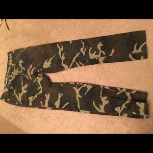 Boys camo pants size 30