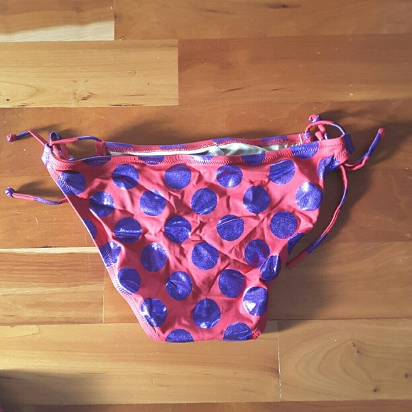 Victoria's Secret bikini NWOT - Picture 2 of 3