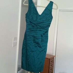 Beautiful Emerald Green Calvin Klein dress