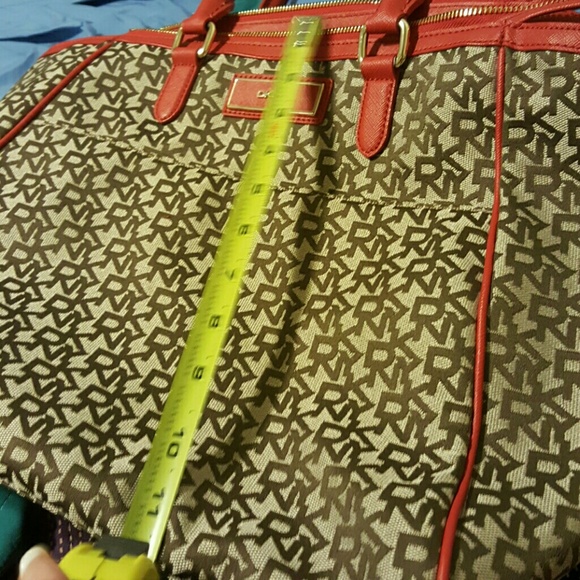 DKNY RED CHINO HANDBAG TOTE - Picture 4 of 4