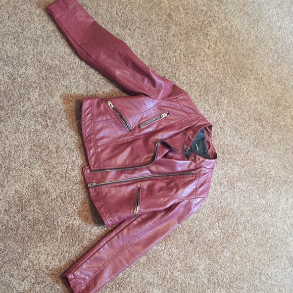 Leather jacket - Picture 3 of 3