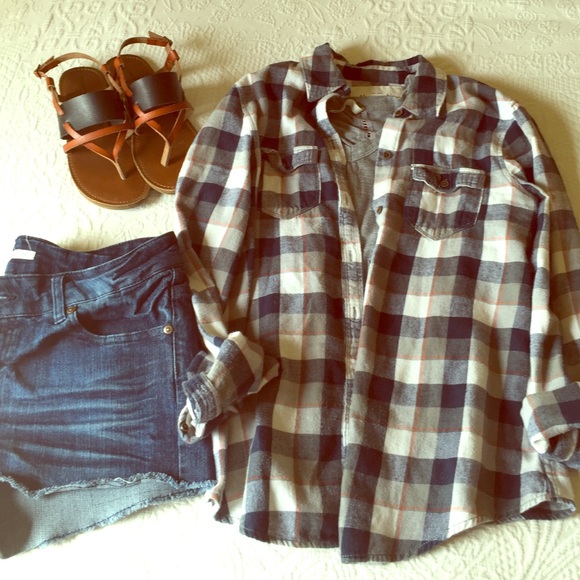 Abercrombie & Fitch Tops - Flennel shirt