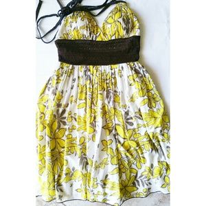 🔥80% OFF!!! LYNDIA PROCANIK- Vibrant Floral Dress