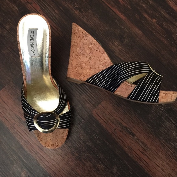 Steve Madden wedges