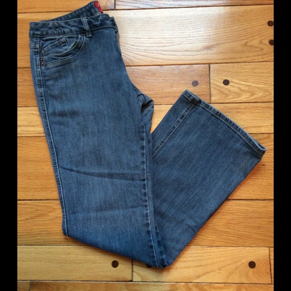 🔵3/$30 Elle Monaco Jeans