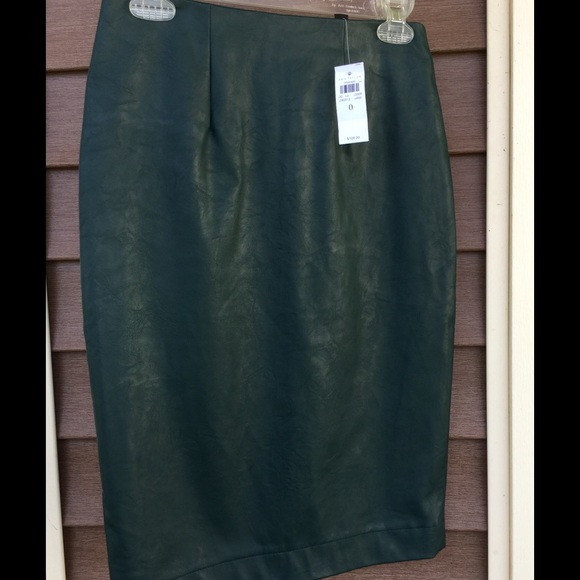Faux leather Hunter green pencil skirt.