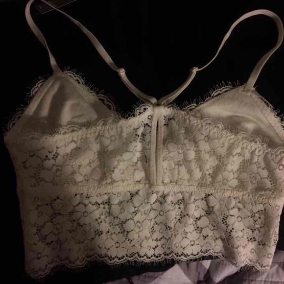 Lace Bralette - Picture 3 of 4