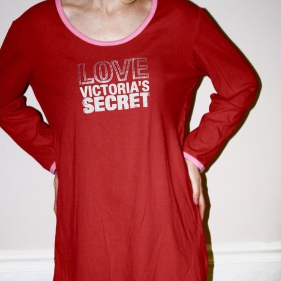 Victoria's Secret night gown