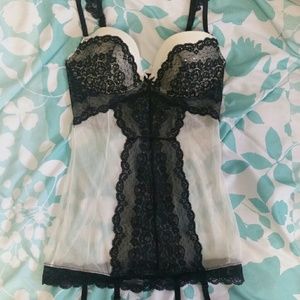 Victoria's Secret Bedazzled Corset-34C