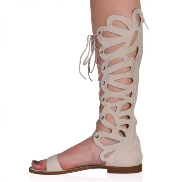 Lace up flat sandals - Picture 3 of 3