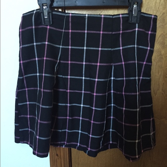 Plaid pleated mini skirt - Picture 2 of 2