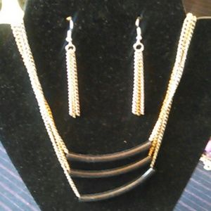 Necklace N Earrings