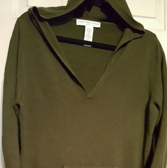 Sweater - Picture 2 of 4