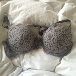 SOLD // Ella gel aerie push up bra