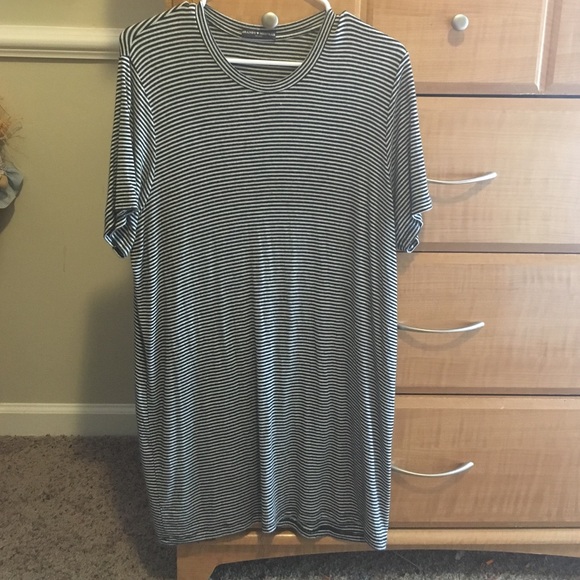 Brandy Melville T-Shirt Dress