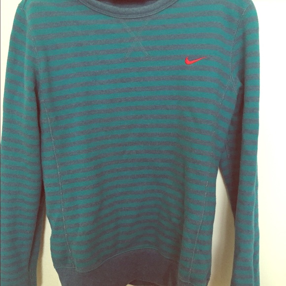 Nike SweatShirt