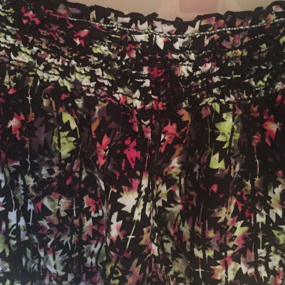Flowy Tribal Shorts ✌🏽️❣ - Picture 3 of 4