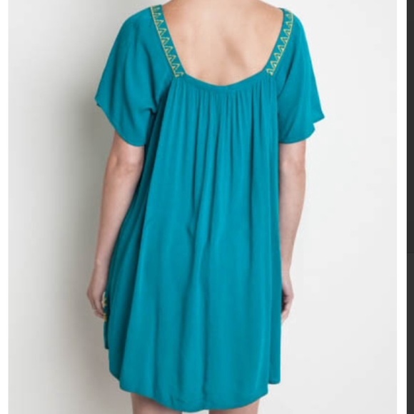 Umgee Jade Dress w/ Embroidery - Picture 2 of 3