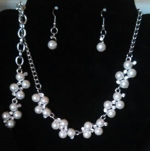 Pearl Set