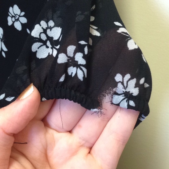 Adorable Forever 21 dress - Picture 4 of 4