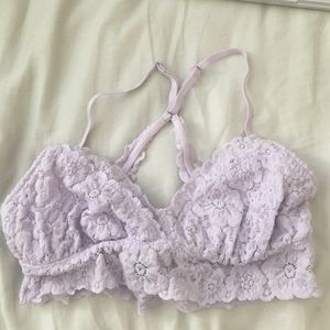 Cute, comfy lacy Aerie bralette in lavender
