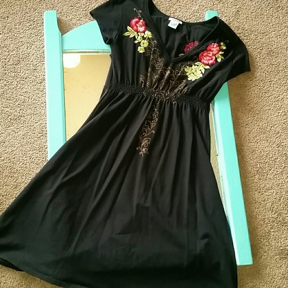 Krista Lee Dresses & Skirts - Krista Lee Boho Dress
