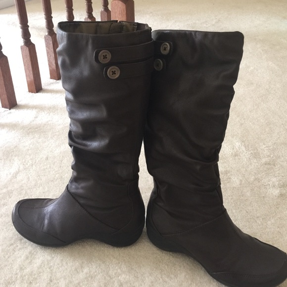 Hush puppies boots