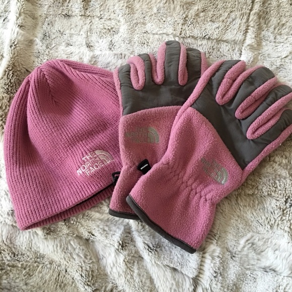 North face hat and gloves Clearance