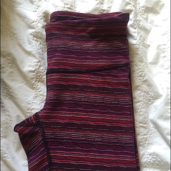 Lululemon Wunder Under Yoga Pants III