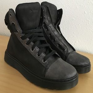 Dr Martens Boots