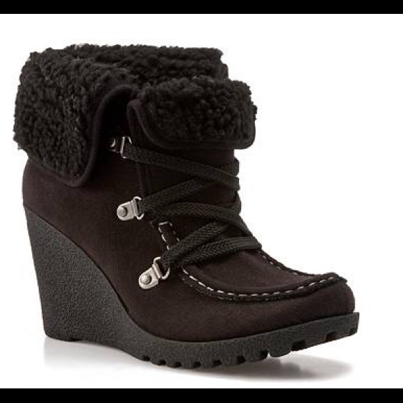 Crazy sale‼️Union Bay Pike Wedge Bootie - Black