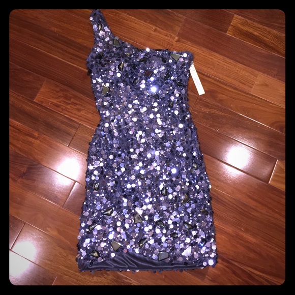 BRAND NEW COCKTAIL DRESS w/ sequence and crystals!