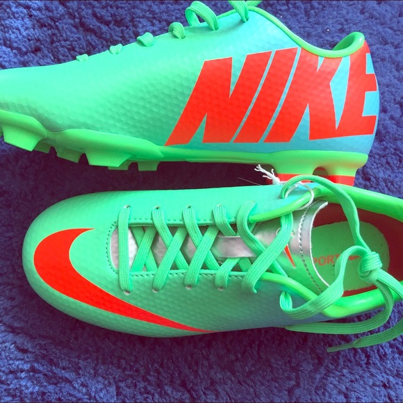 Kids Nike Soccer Cleats