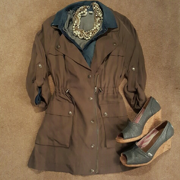 LOFT Jackets & Blazers - Loft Spring Jacket