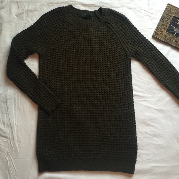 🚫 SOLD g r e e n | w a f f l e | s w e a t e r - Picture 2 of 2