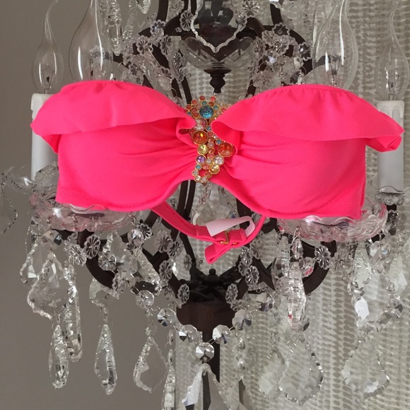 Strapless bikini