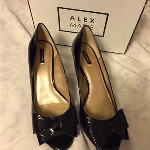 Alex Marie heels with adorable bows!