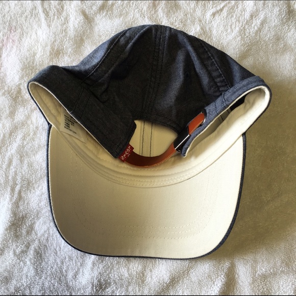 LEVI'S cap - Picture 2 of 2