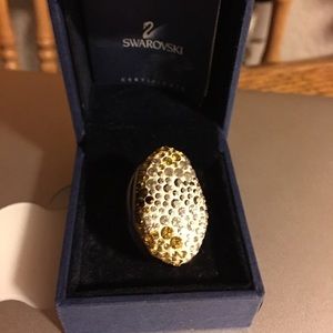 Cocktail ring