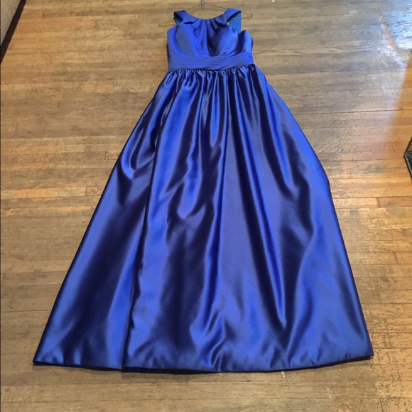 Long formal gown/dress