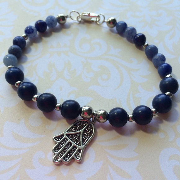 🍁🕉🐲⬇️Lapis Lazuli and Sodalite Beaded Bracelet - Picture 3 of 4