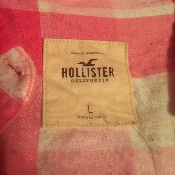 🎀Plaid Pink Hollister Buttondown🎀 - Picture 2 of 3